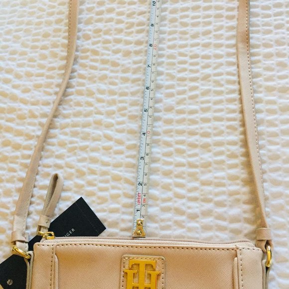 Tommy Hilfiger Women Cream Crossbody Bag - Picture 14 of 16